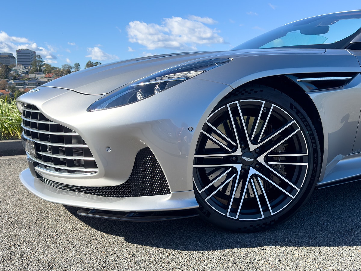 Aston martin db12 volante front wheel details