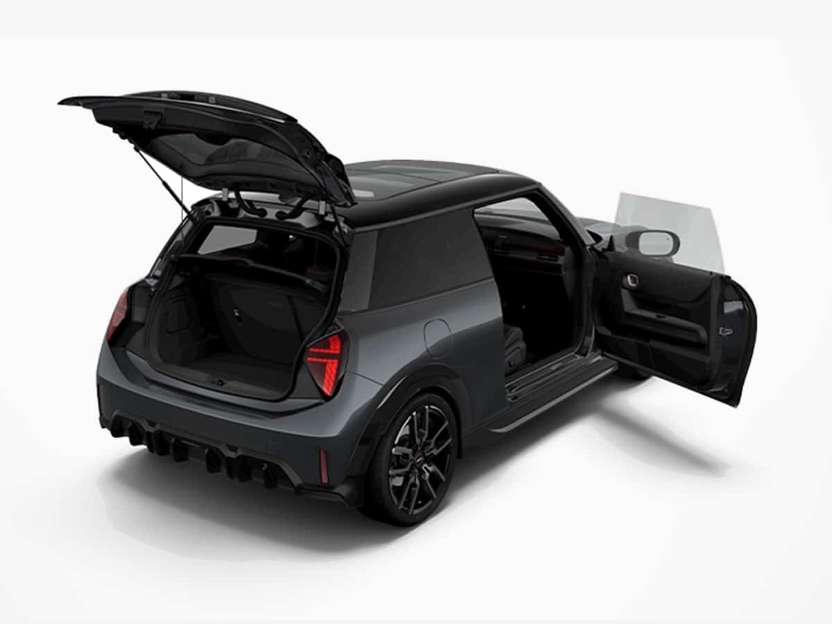 Mini cooper s with jcw package rear end