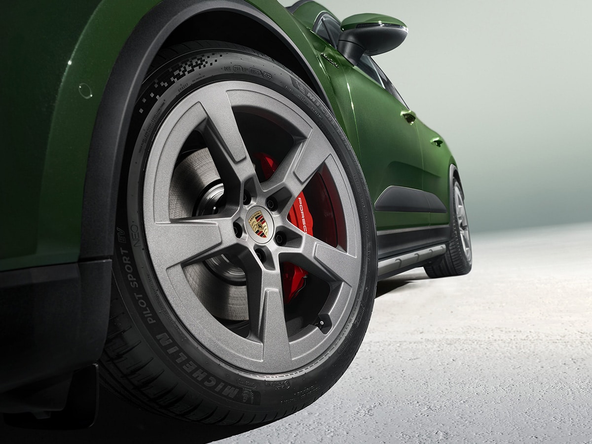 Porsche macan 4s wheel design