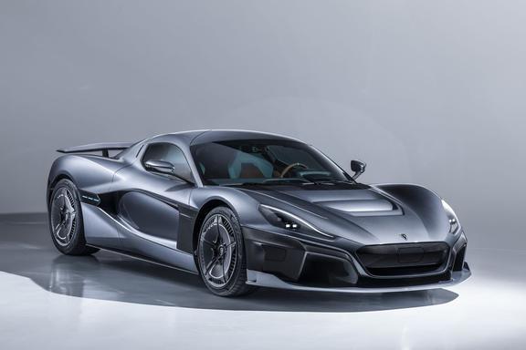 hypercar and supercar compare