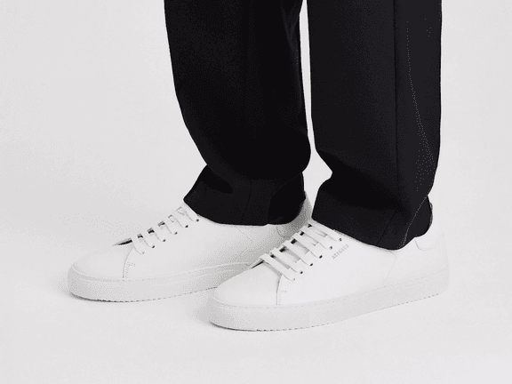 Best minimalist sneakers for men 1