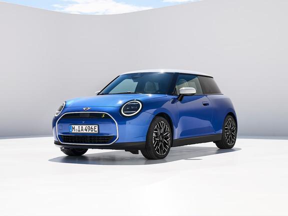 New mini cooper se feature