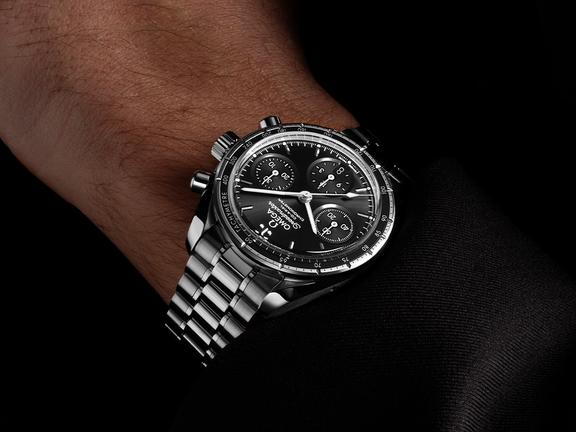 OMEGA Speedmaster 38mm Ref. 324.15.38.50.60.001 | Image: OMEGA