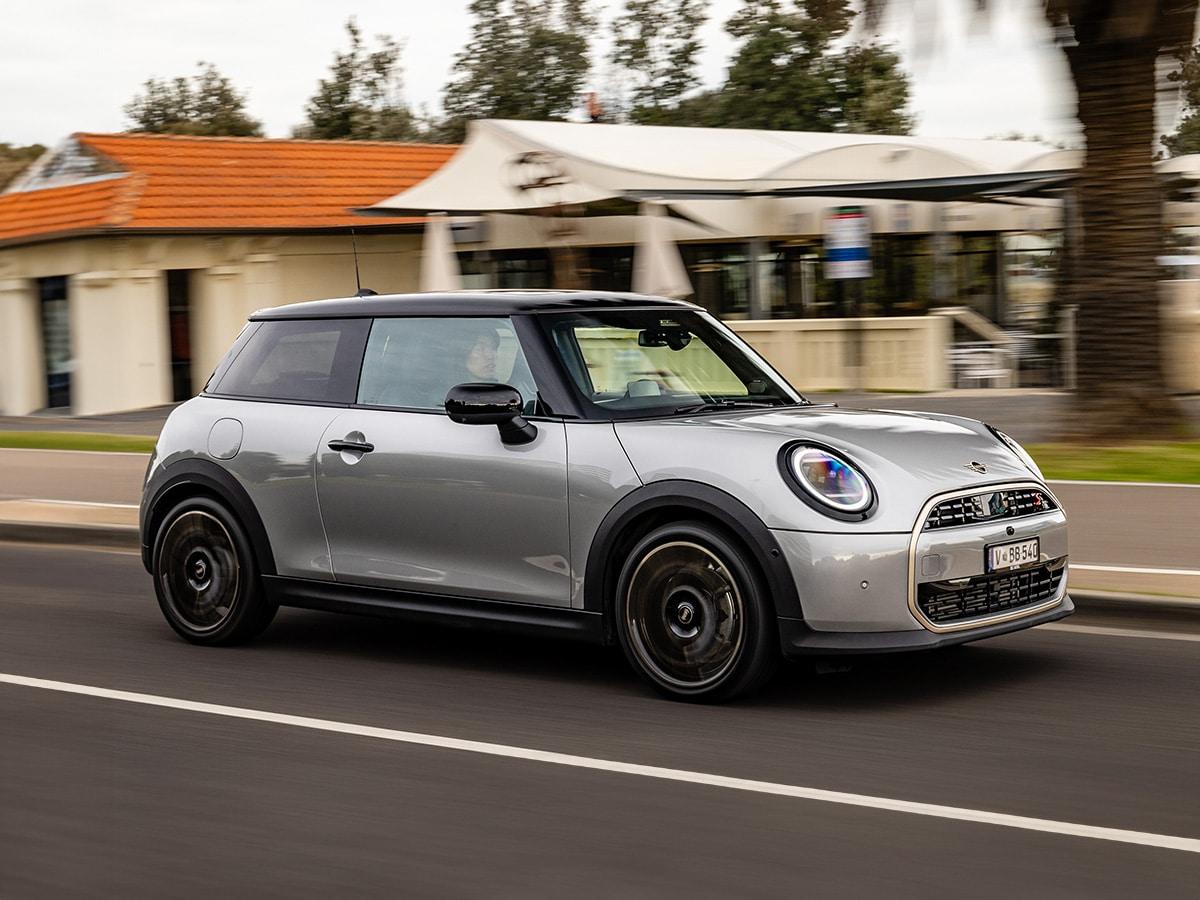 New mini cooper s feature