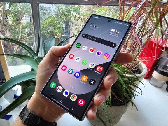 Samsung galaxy z fold6 3